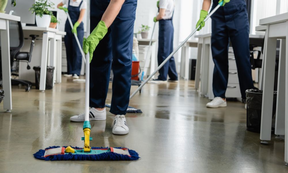 How to Choose the Right Commercial Cleaning Service for Your Business Needs